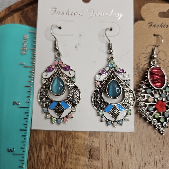 Women's Set of 2 Pairs Pierced Earrings Boho Ethnic Colorful Unique Bohemian New - Picture 3 of 7